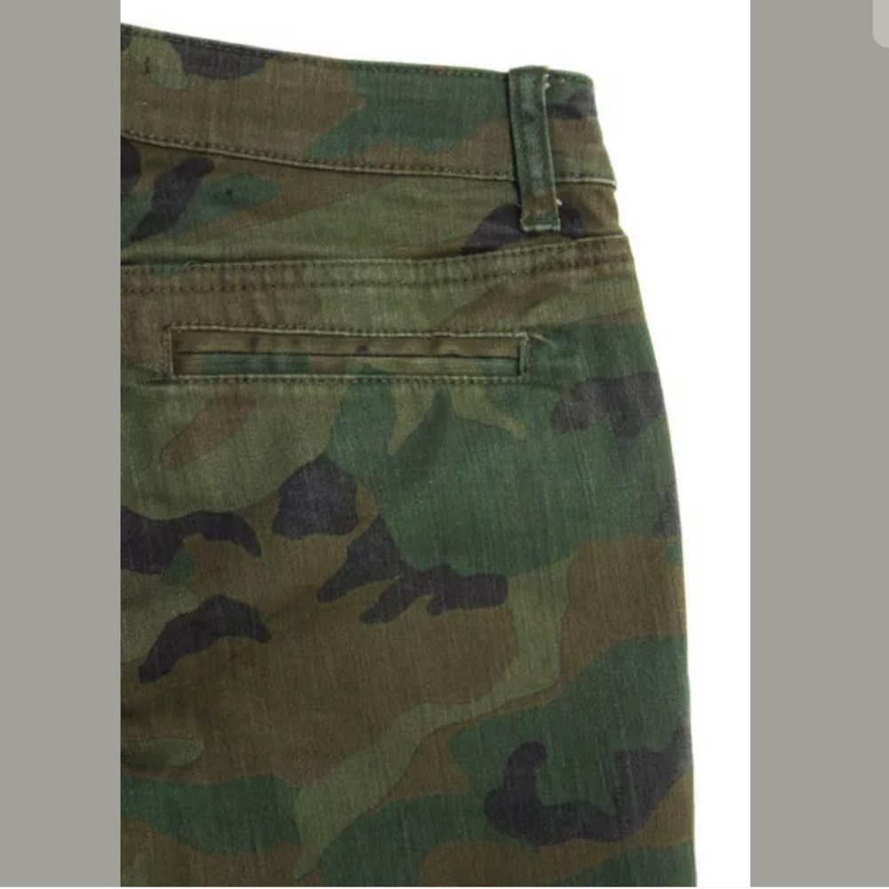New BDG skinny leg stretchy camo cropped pants - Picture 6 of 8